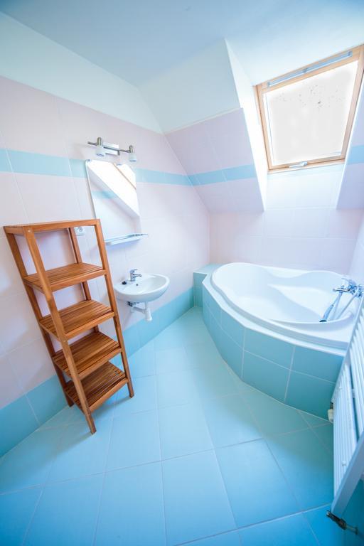 Apartmanovy Dom River Blatnica Rum bild