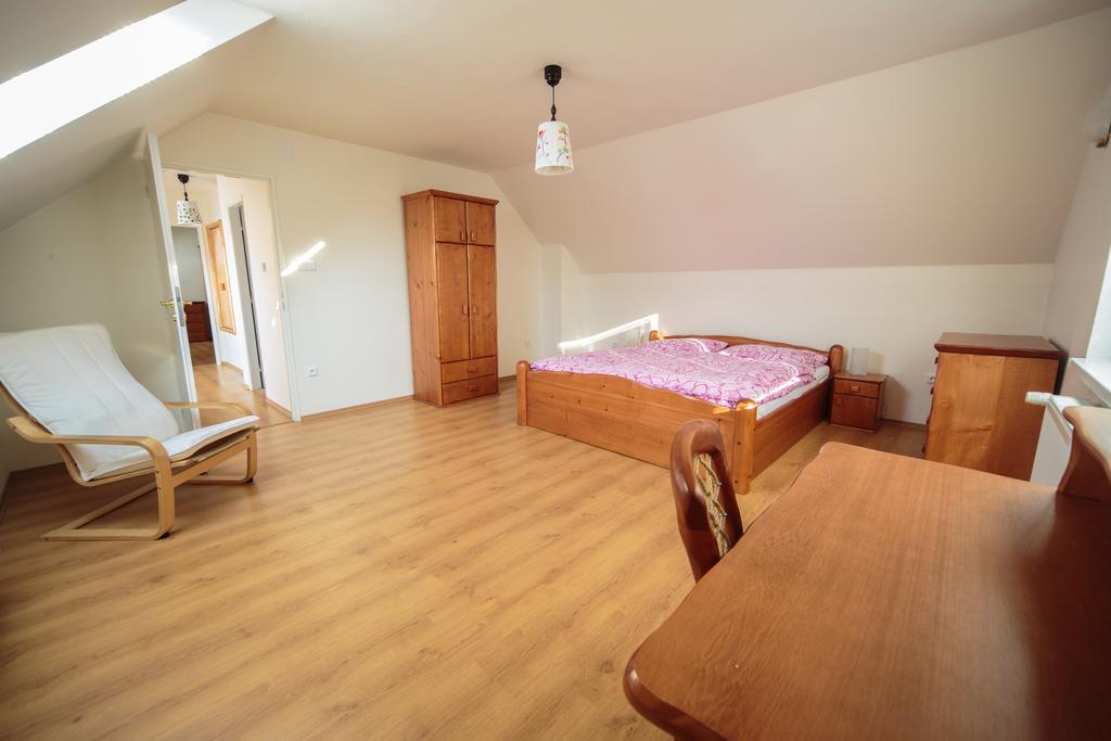 Apartmanovy Dom River Blatnica Exteriör bild