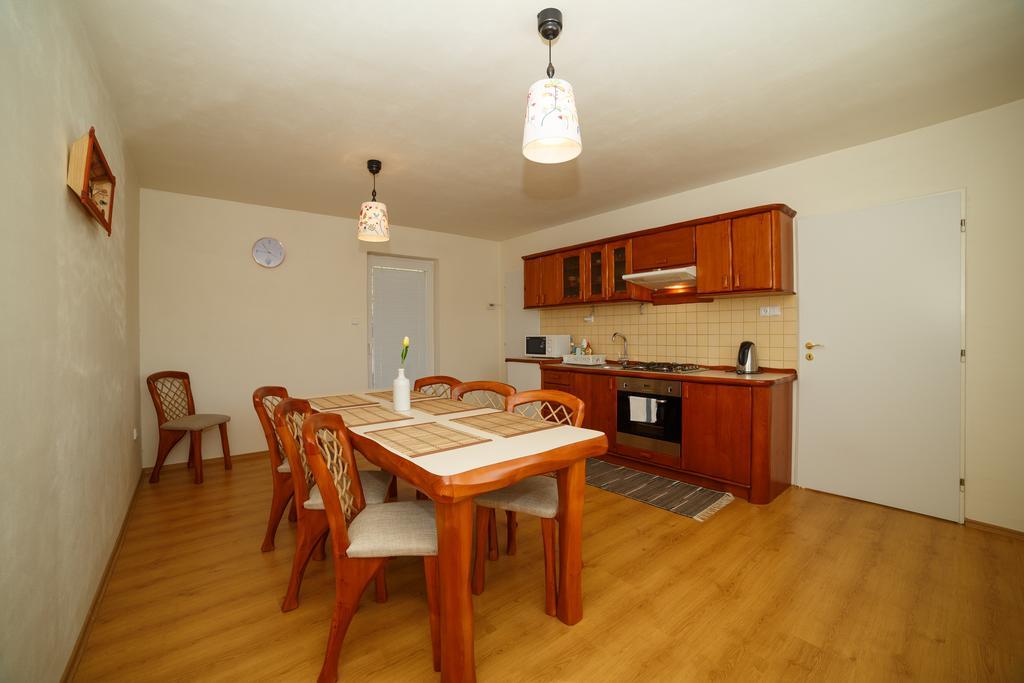 Apartmanovy Dom River Blatnica Exteriör bild