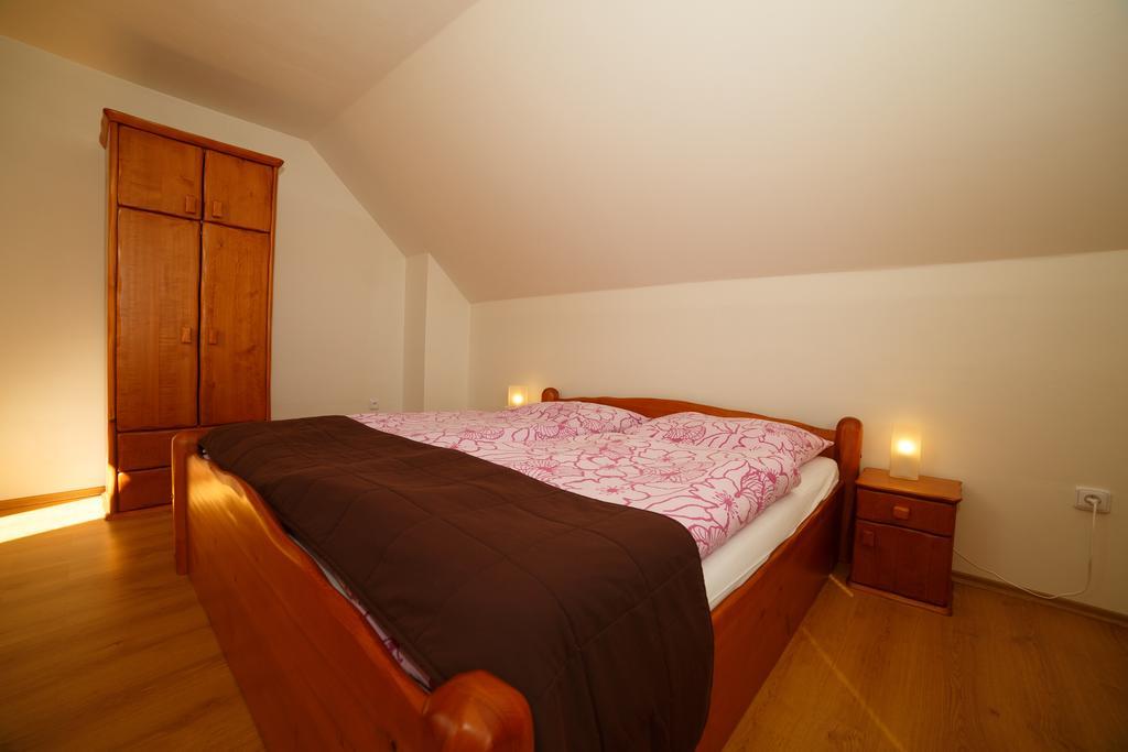 Apartmanovy Dom River Blatnica Exteriör bild